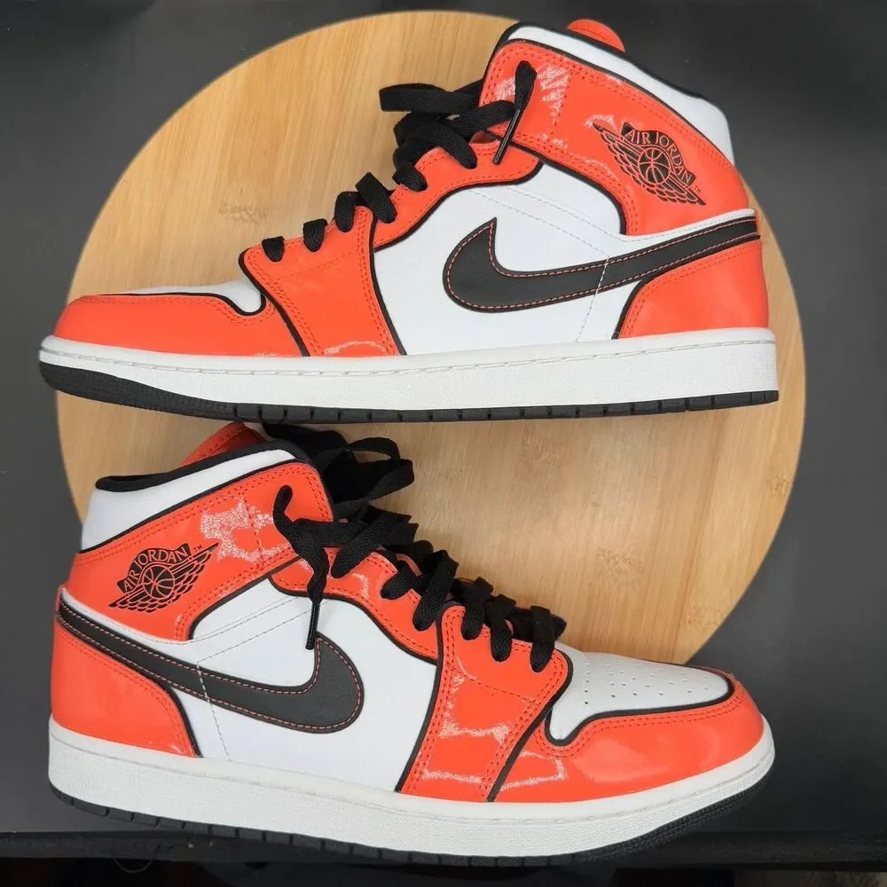 Nike Jordan 1 Mid SE ‘Turf Orange’ Men's Size 10